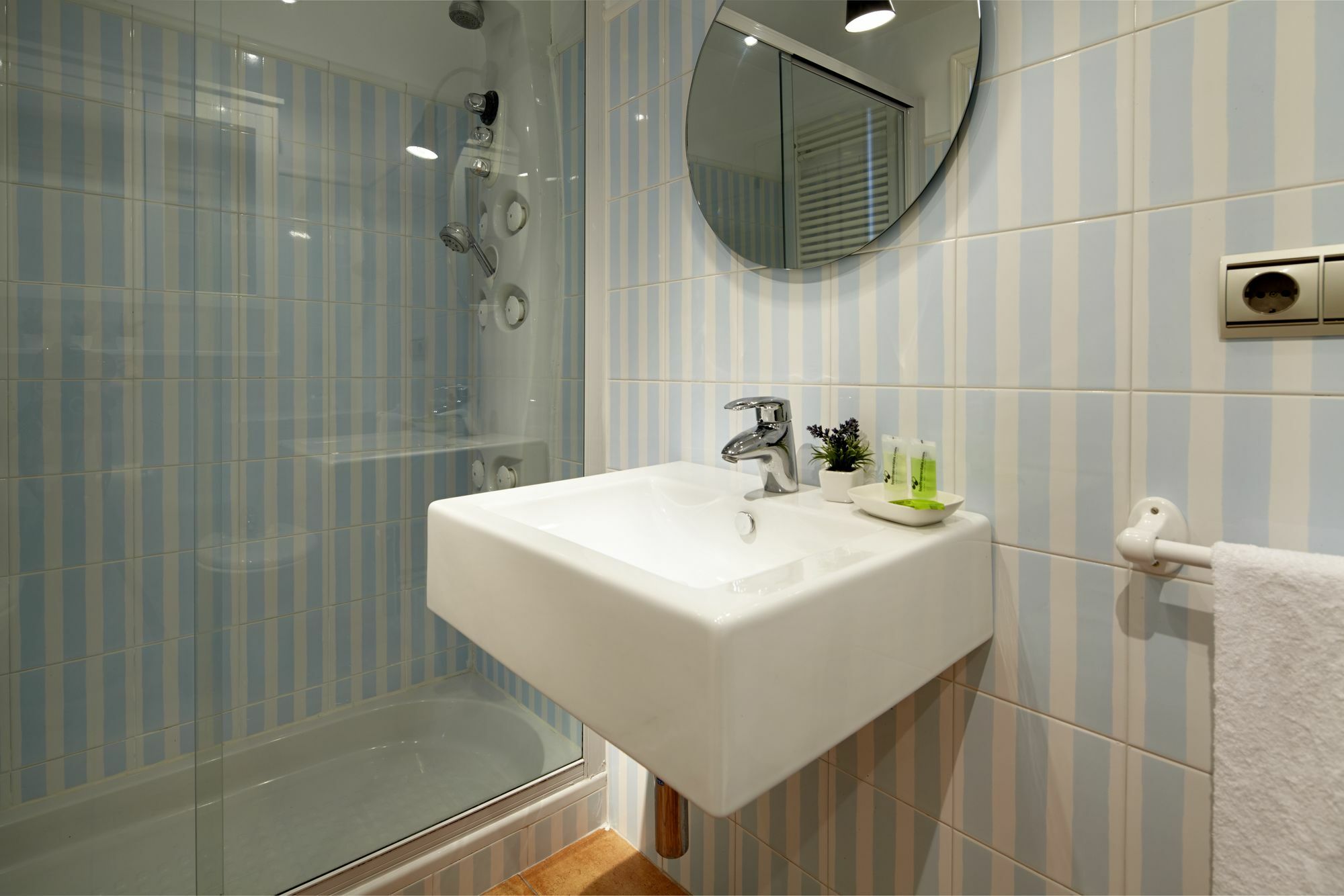 Playa De La Concha 3 Apartment By Feelfree Rentals San Sebastián Eksteriør billede