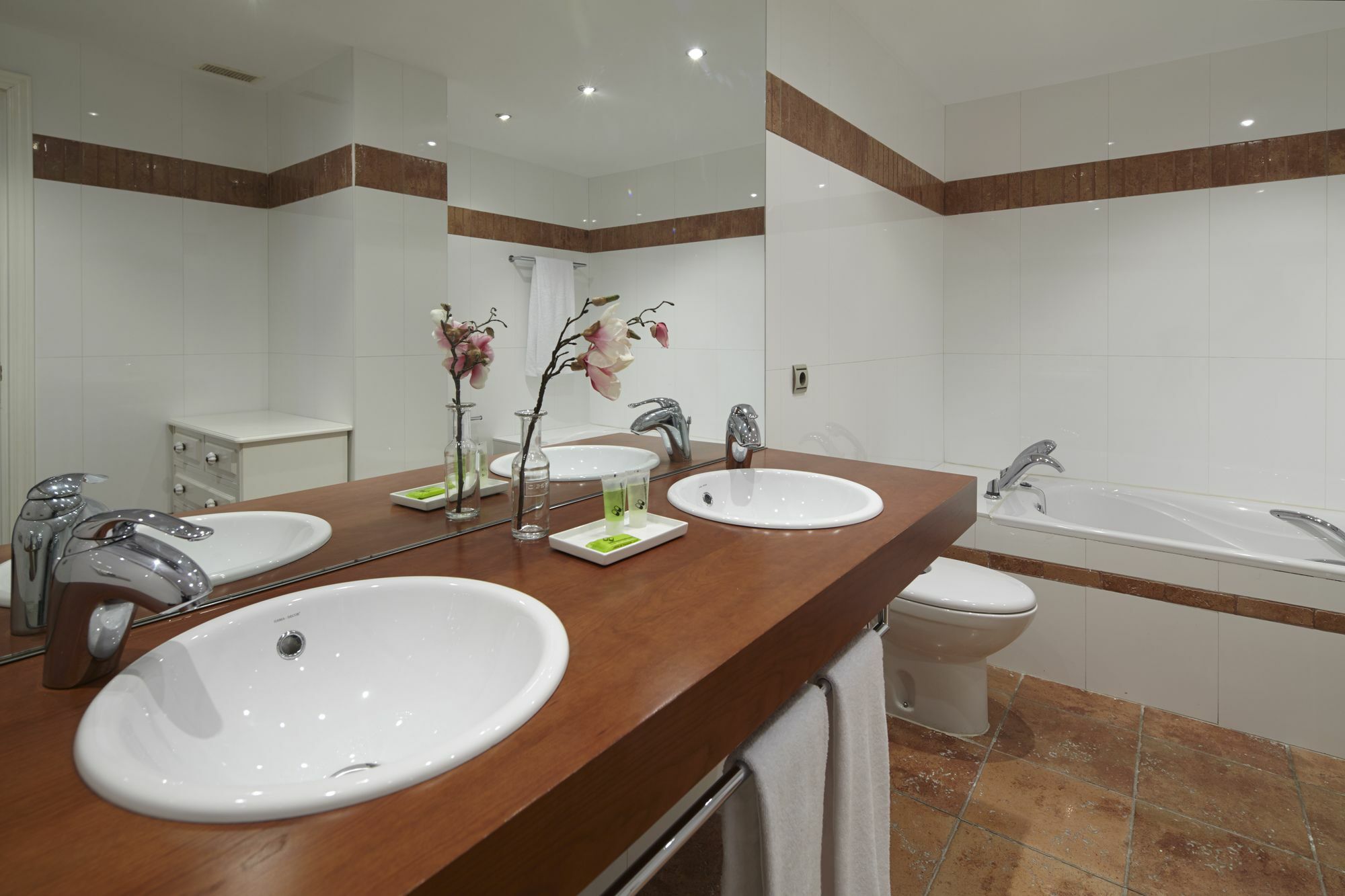 Playa De La Concha 3 Apartment By Feelfree Rentals San Sebastián Eksteriør billede